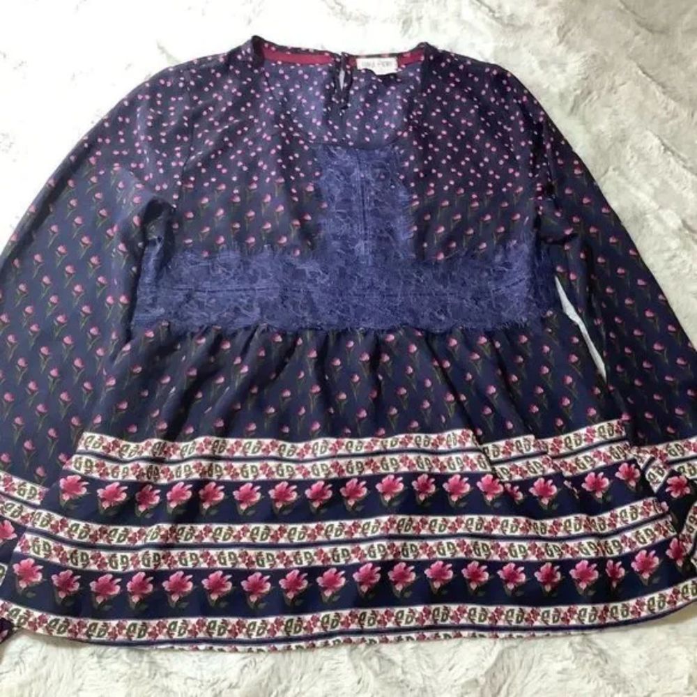 clover & scout multi color floral blouse size medium